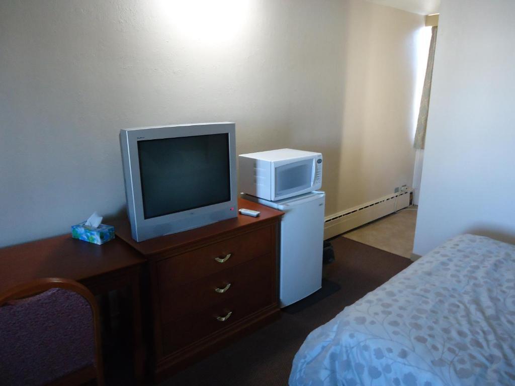 Hotel Canadiana